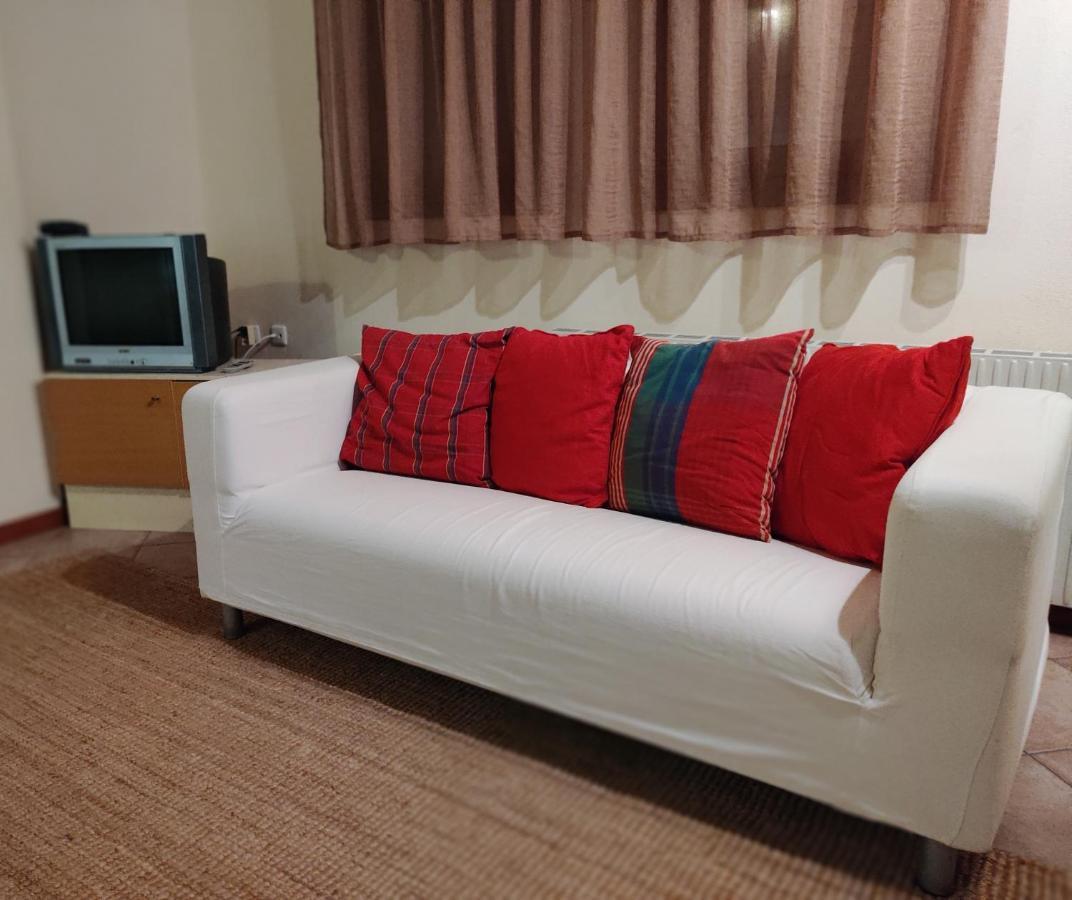 Klio Guesthouse Портария Экстерьер фото