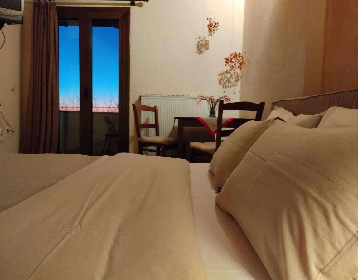 Klio Guesthouse Портария Экстерьер фото